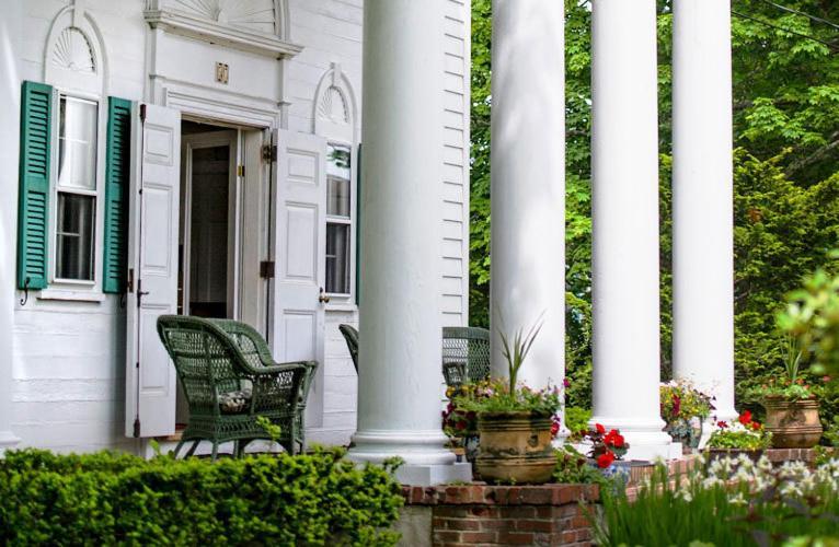 Anne'S White Columns Inn バー・ハーバー エクステリア 写真
