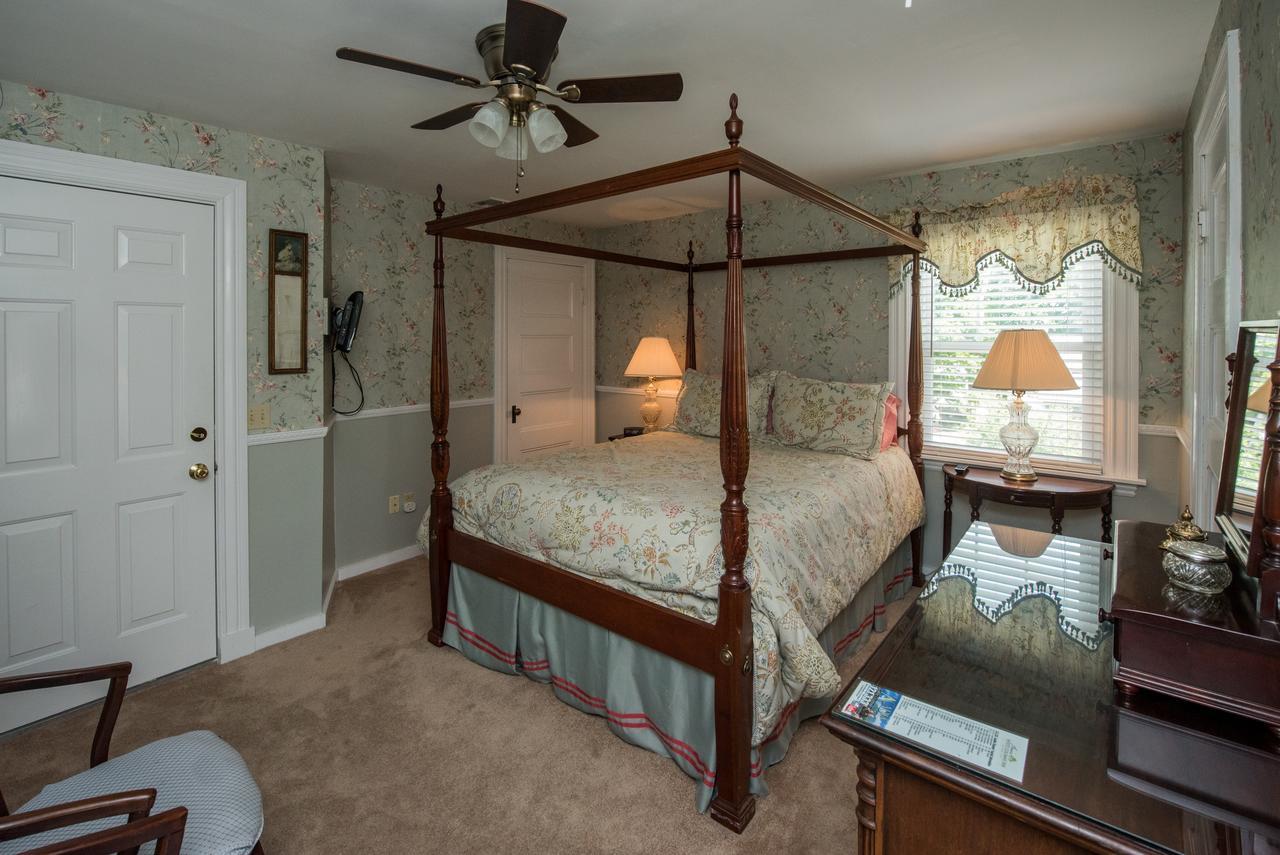 Anne'S White Columns Inn バー・ハーバー エクステリア 写真